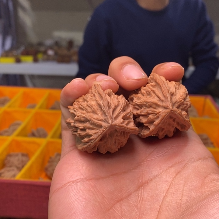 吊坠文玩核桃文玩核桃原装盘山三棱37