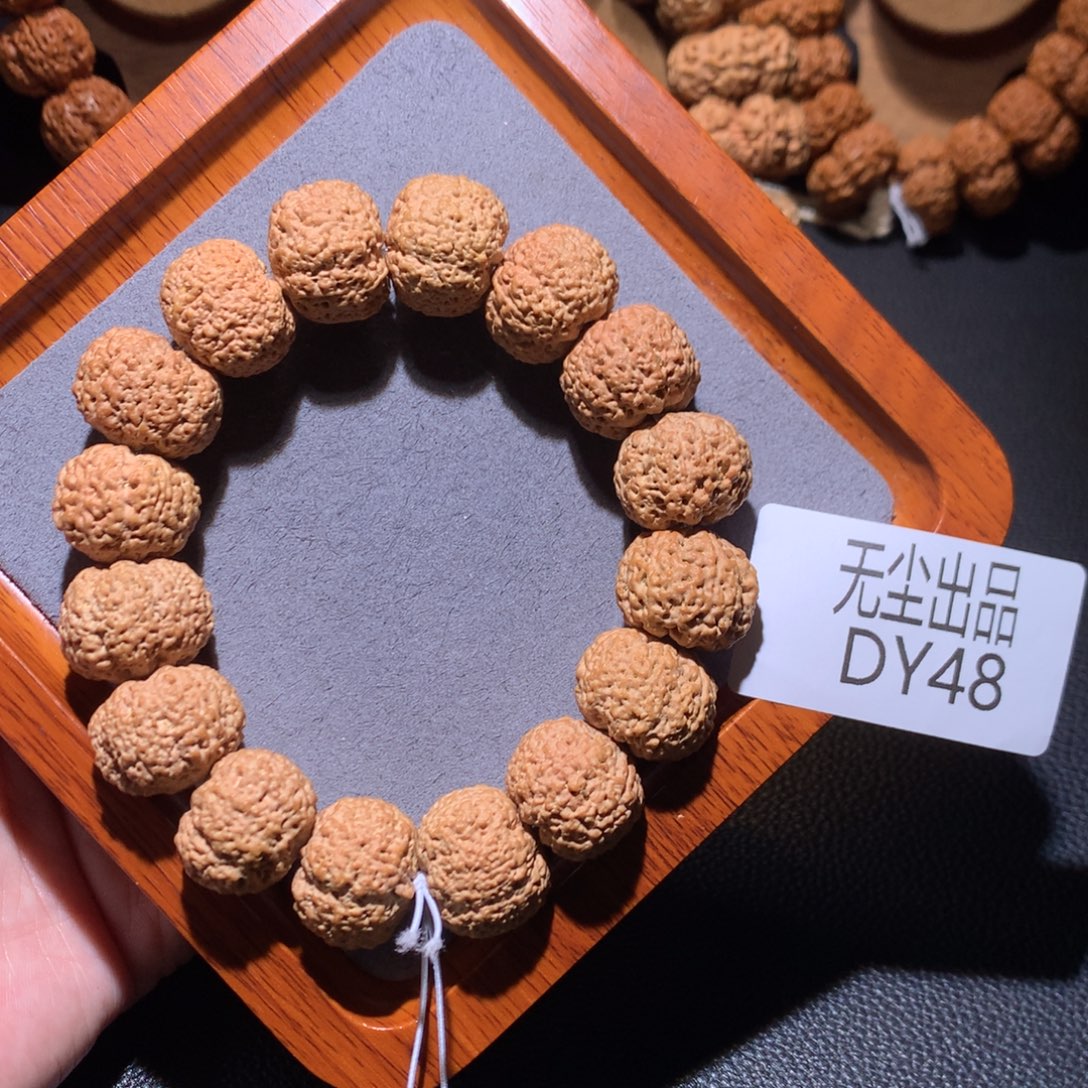 东***制金刚菩提手串22菠萝蜜