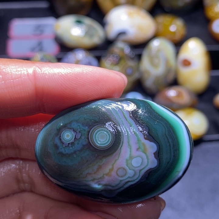 玛瑙/玉髓未镶嵌珠宝奇石67