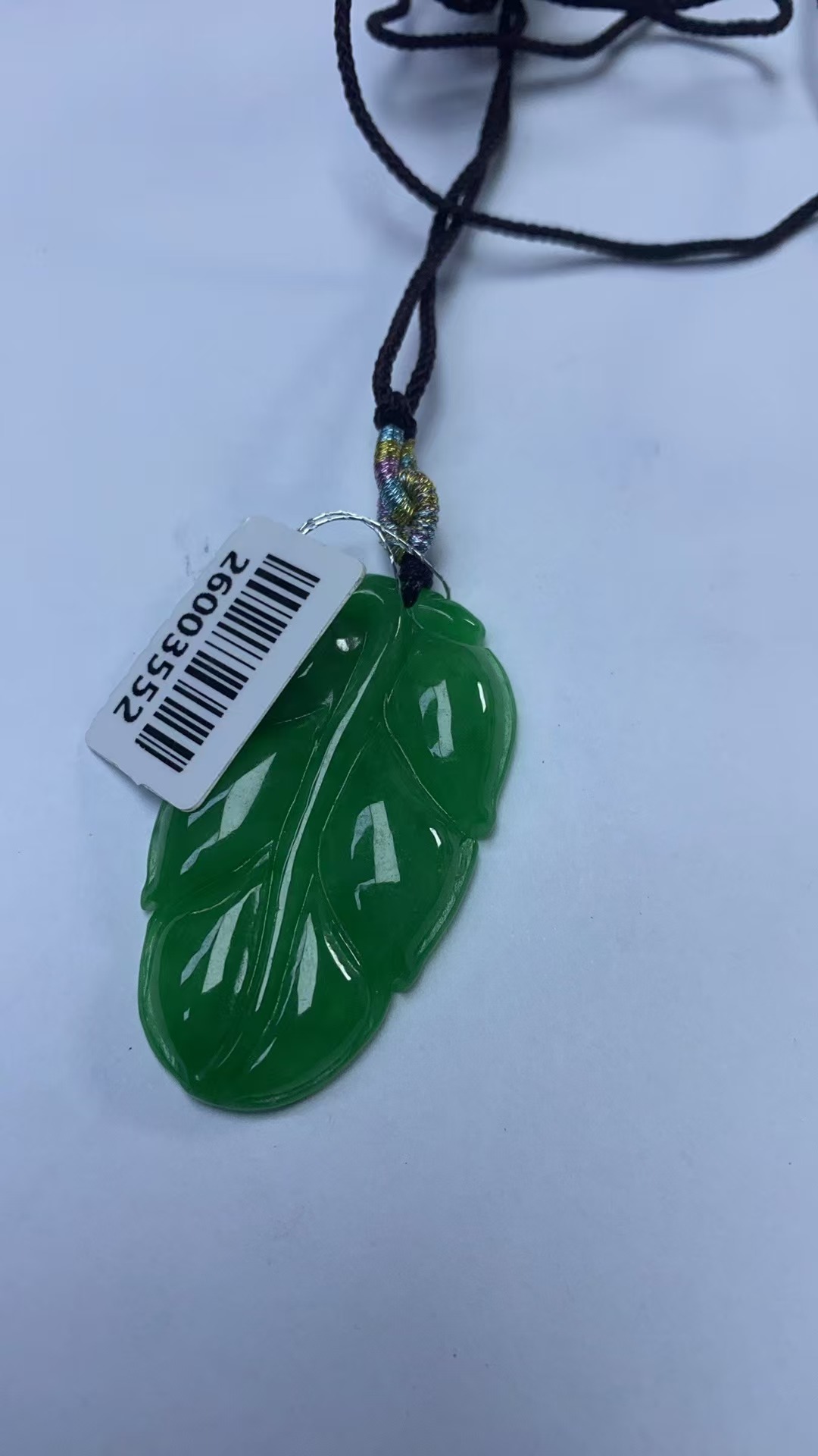 YY83【邂逅翡翠高冰吊坠，冰透绿意，开启浪漫时光】