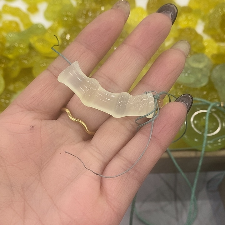 蛇纹石玉合金颈饰