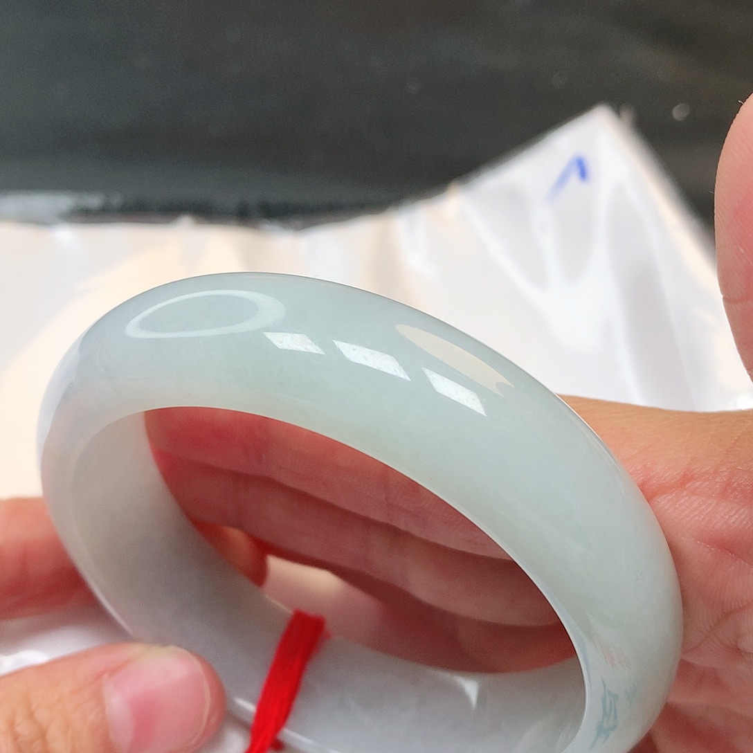 翡翠手镯未镶嵌68号