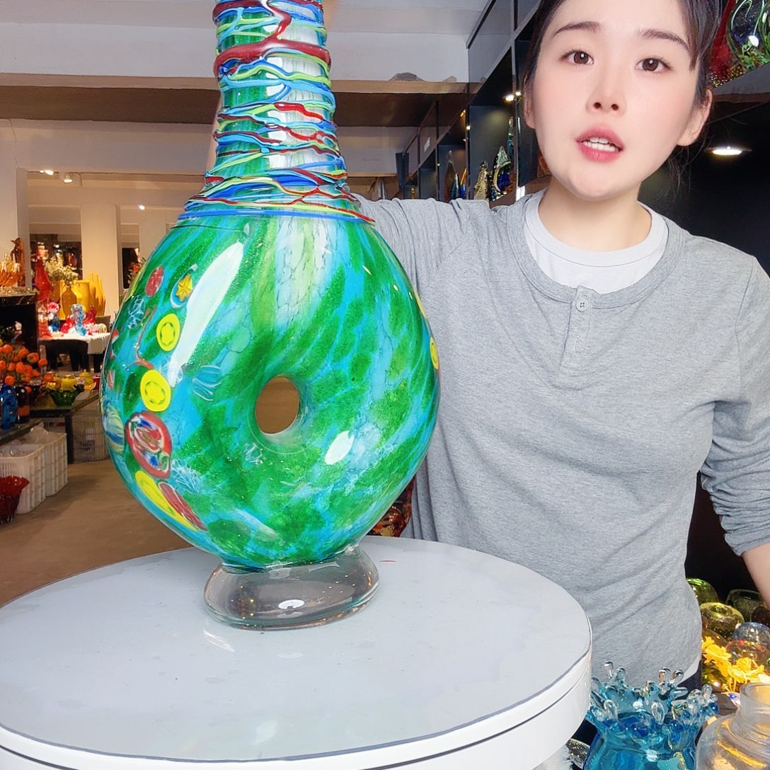 琉璃手工艺品琉璃塔等都被命名