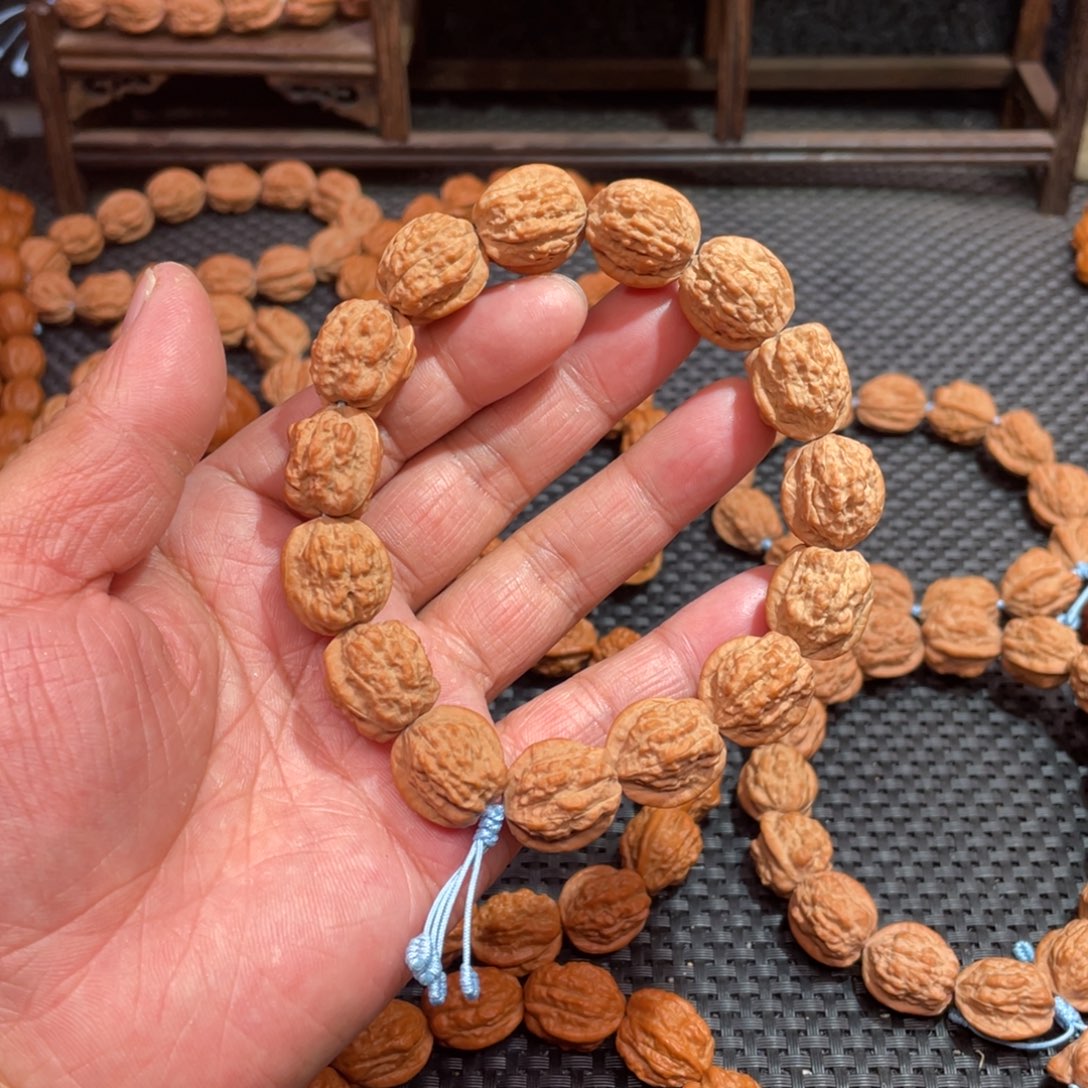 文玩核桃手串 塞级 矮桩 原生态嵩山老树蛤蟆头