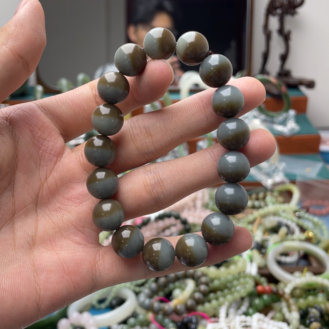 A***'手链未镶嵌和田玉