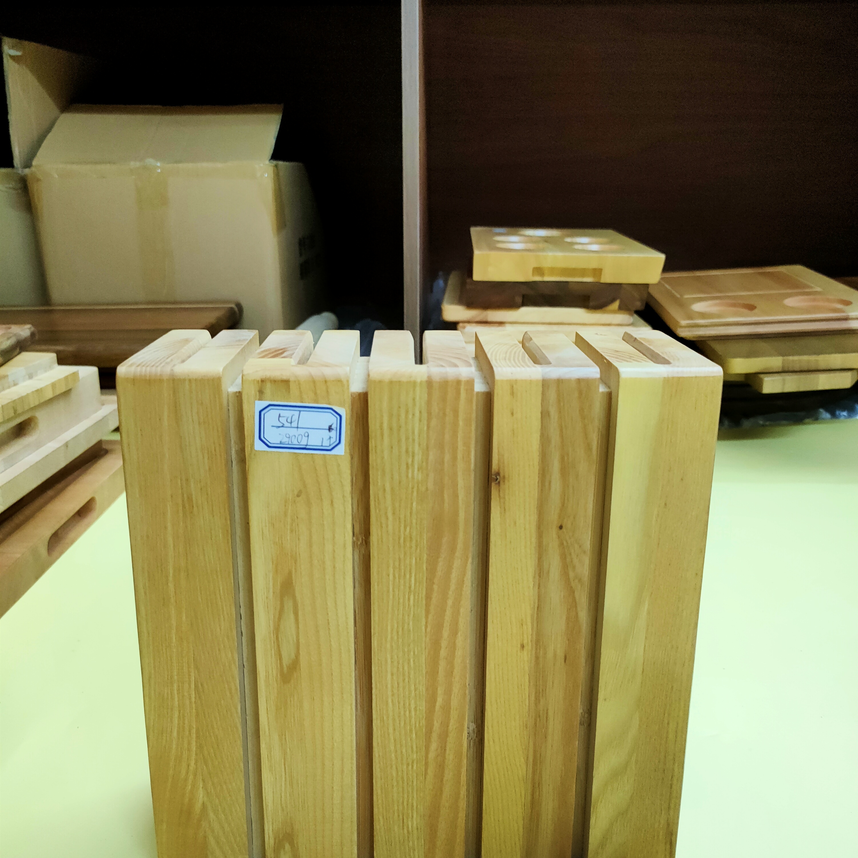 样板微瑕541号2900g刀座实木刀架