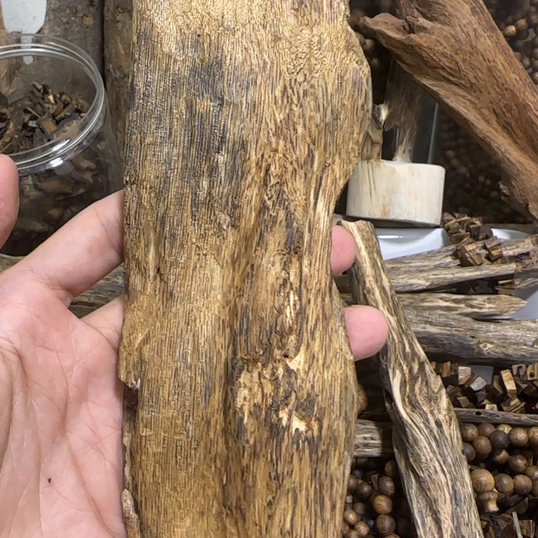 沉香沉香碎屑奇楠沉香