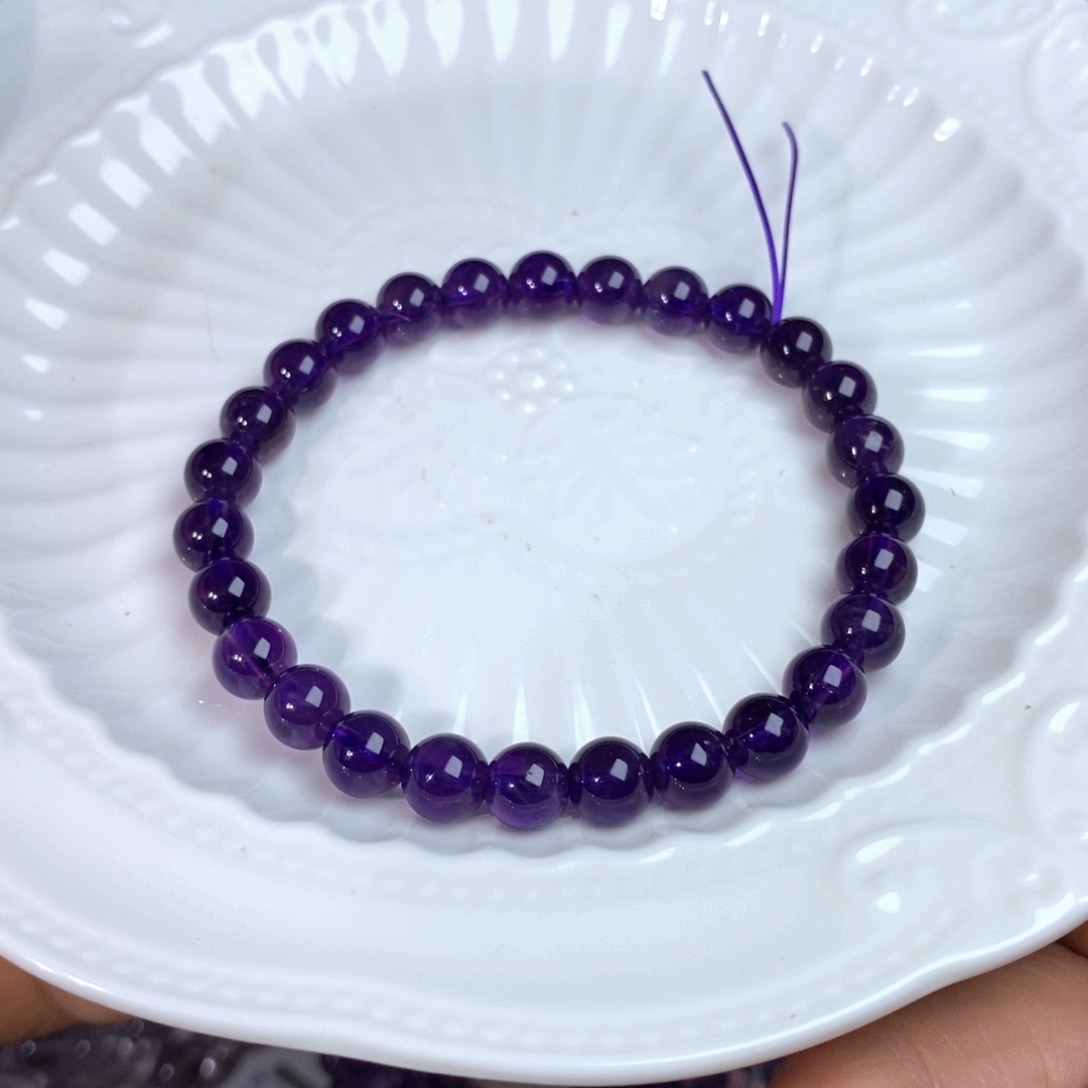 【闪购商品】水晶手链未镶嵌乌拉圭7.1mm