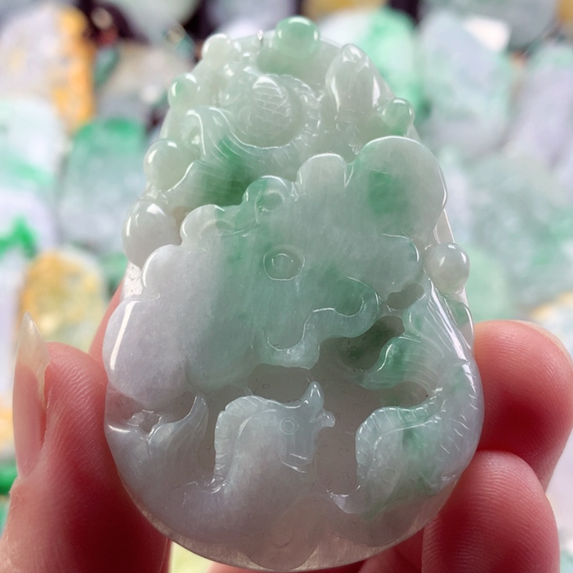 【闪购商品】翡翠吊坠(不含链)未镶嵌