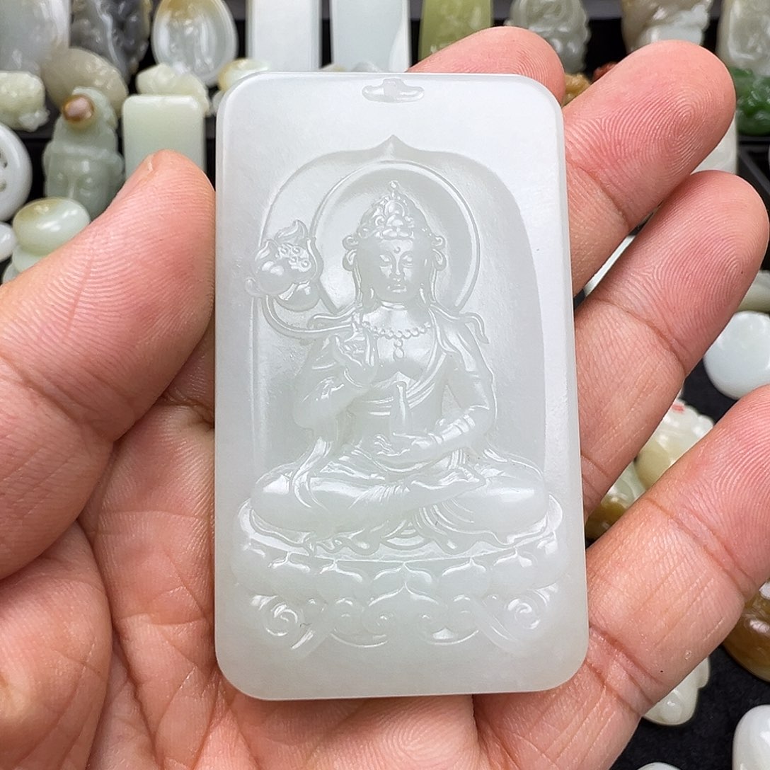 和田玉未镶嵌颈饰