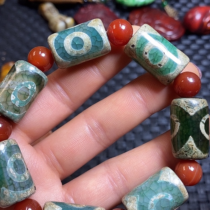 紫金钵盂菩提吊坠