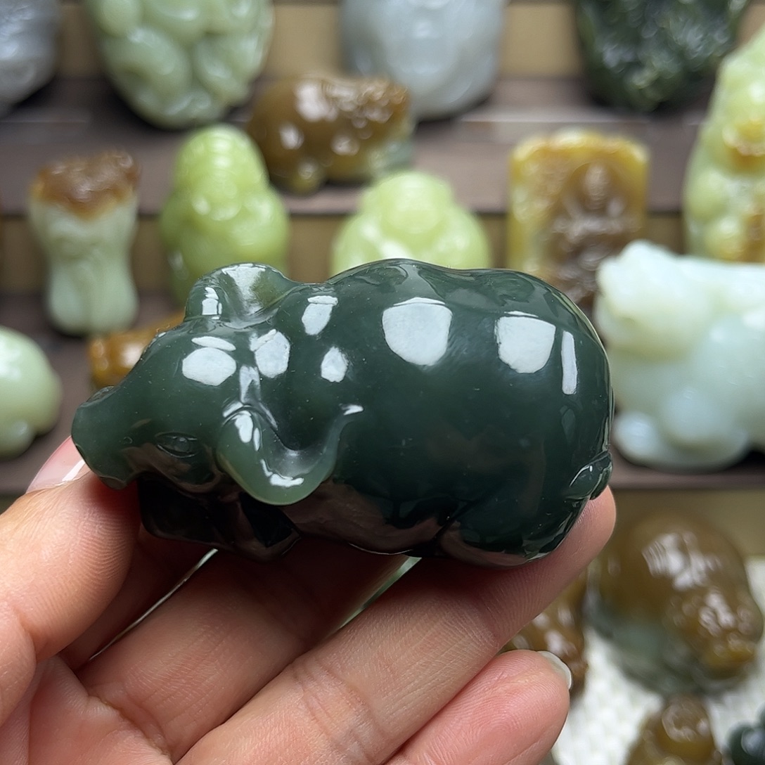 和田玉未镶嵌挂件