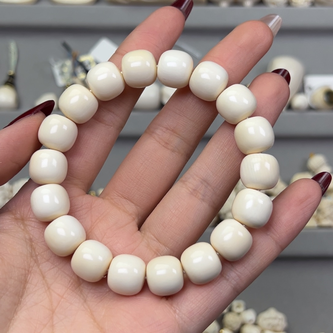 陌***话吊坠猛犸象牙12mm老型单圈