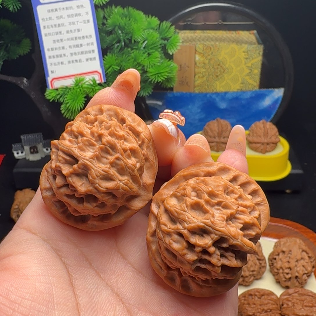 把件文玩核桃全品宫灯新果41