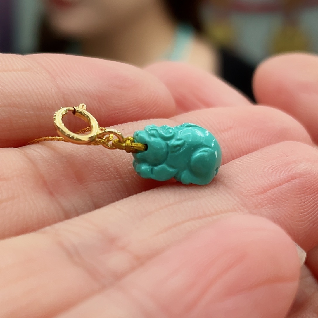 绿松石颈饰未镶嵌