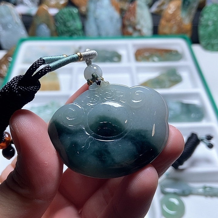 九***月翡翠未镶嵌颈饰翡翠a货