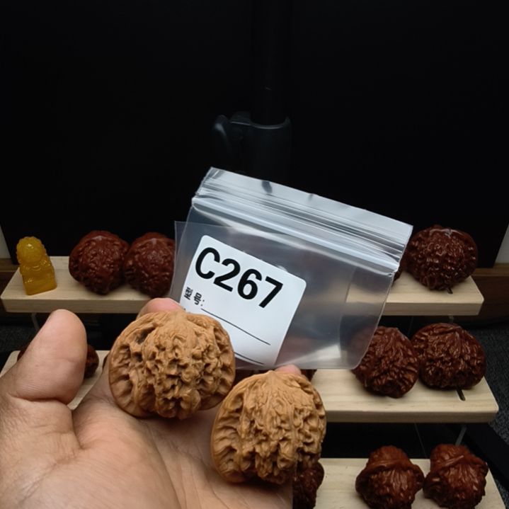 文玩核桃吊坠45龙洞峪c267