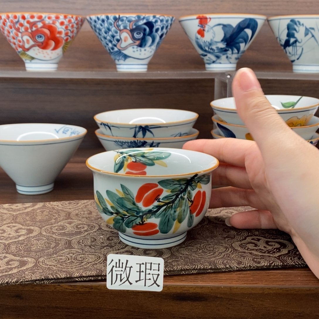 釉下彩手工绘制手工