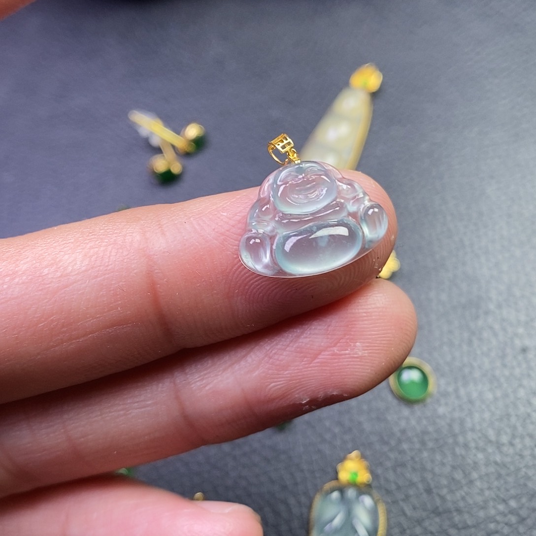 吊坠(不含链)18K金镶嵌翡翠