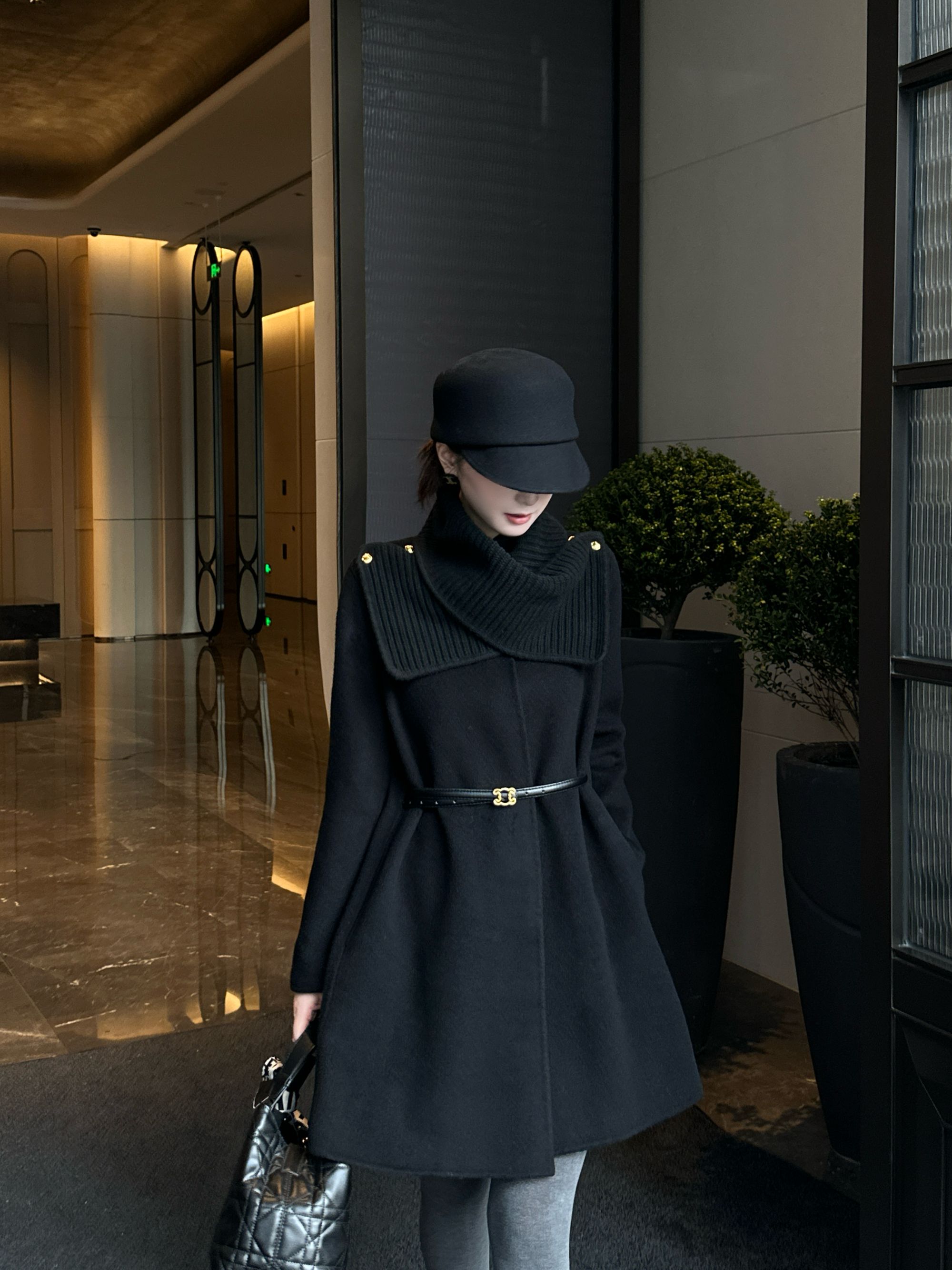 R123382W【羊毛+羊绒】不规则领型毛呢外套气质百搭中长款毛呢