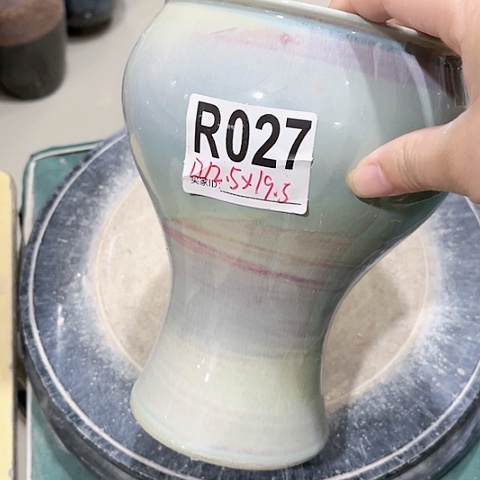红陶景德镇手工工艺制作