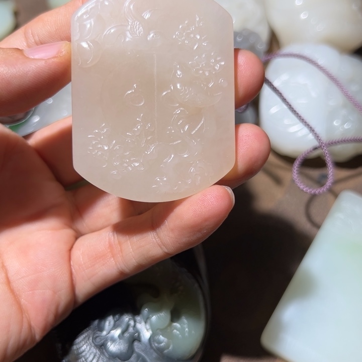 和田玉（糖玉）未镶嵌车挂元**技