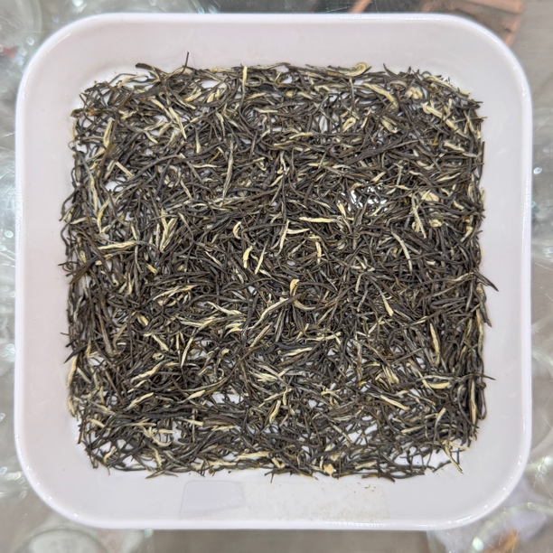 薛200四川茶坯 茉莉雪毫 条索紧致 浓郁醇厚 浓香很耐泡茉莉花茶