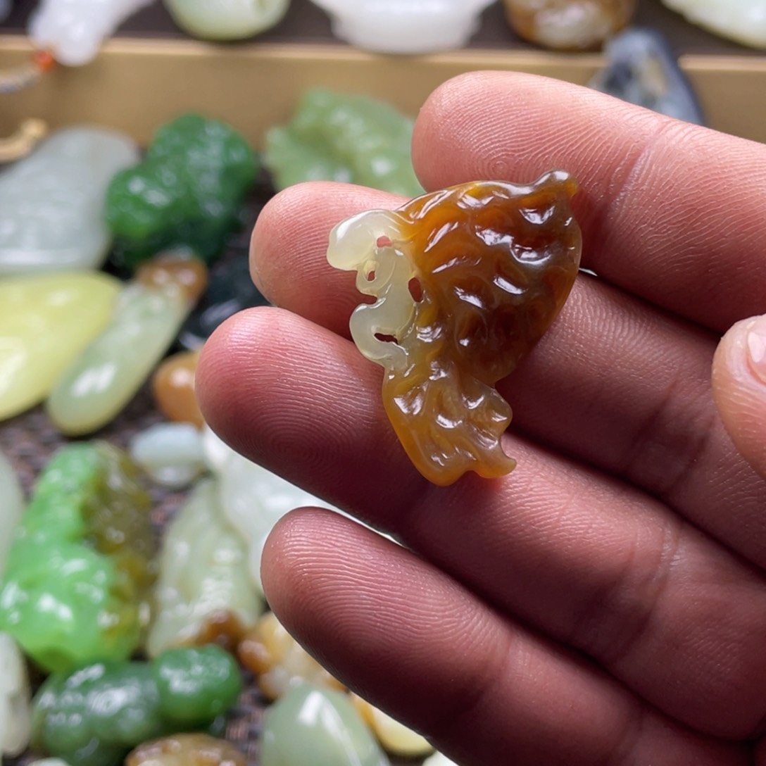 和田玉挂件未镶嵌