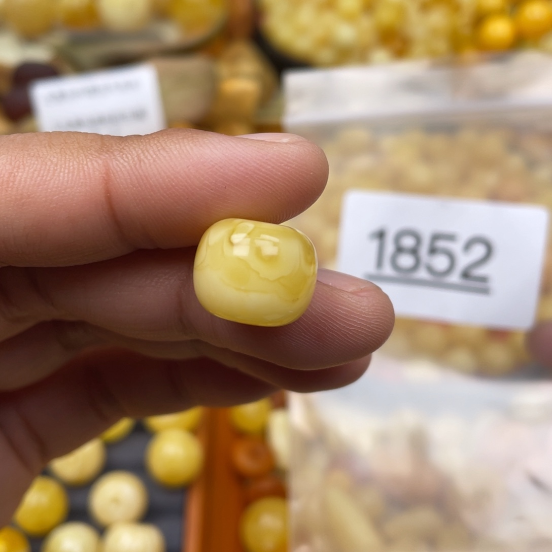 琥珀珠宝奇石未镶嵌14.9m