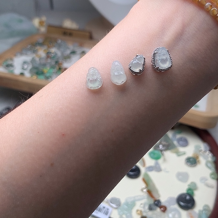 翡翠未镶嵌颈饰0****生貔貅3个 葫芦1个