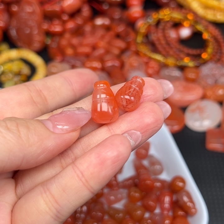 南红玛瑙未镶嵌吊坠(不含链)