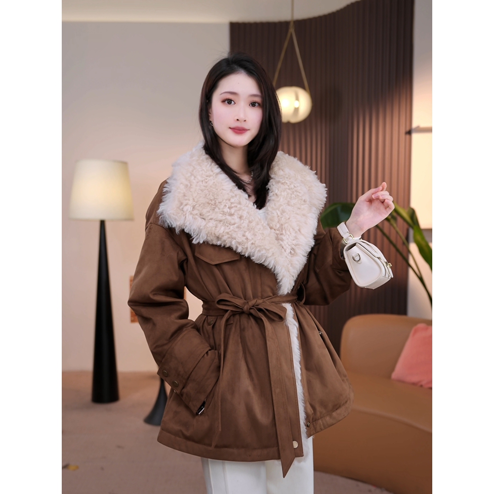 26839~海宁原创款式廓形收腰羊卷毛领轻熟风保暖皮草鹅绒服