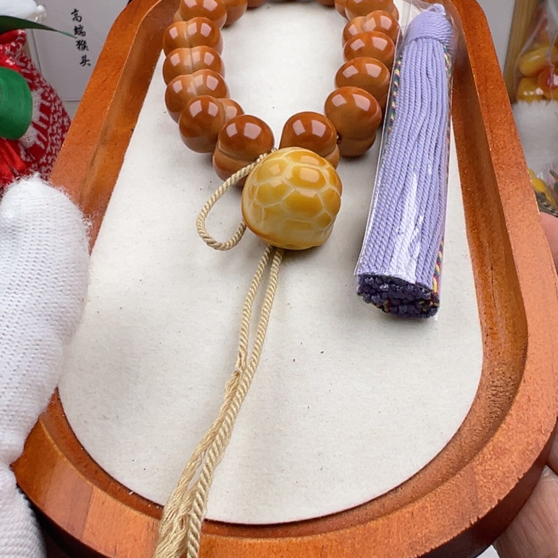 前***行手串猴头核桃大屁桃