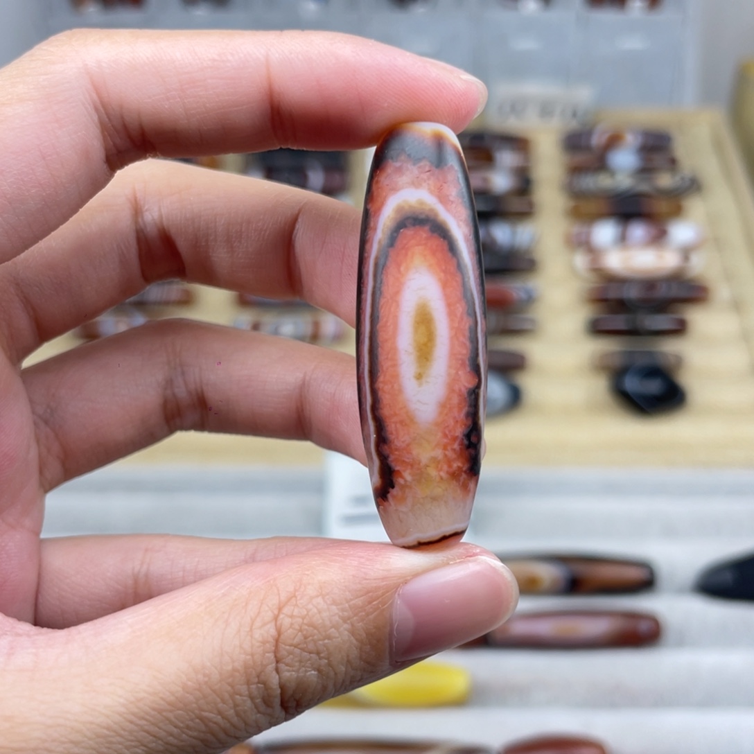 大***哥玛瑙/玉髓合金颈饰