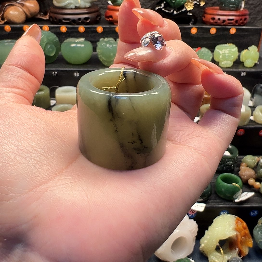 和田玉未镶嵌戒指内径22.6 不退货 福利