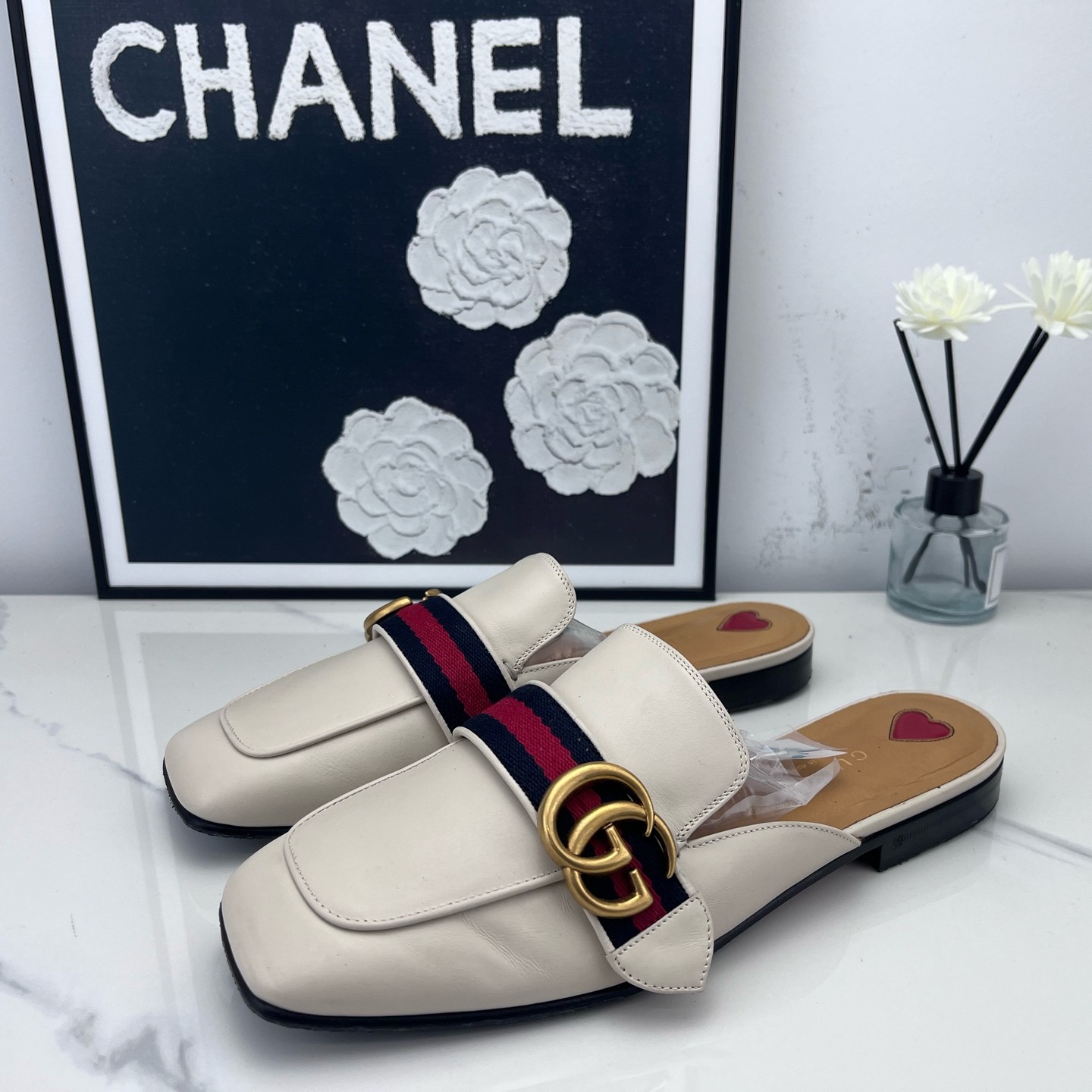 99新 GUCCI/古驰 Gucci古驰 双G金扣半拖 37.5码/jm02209