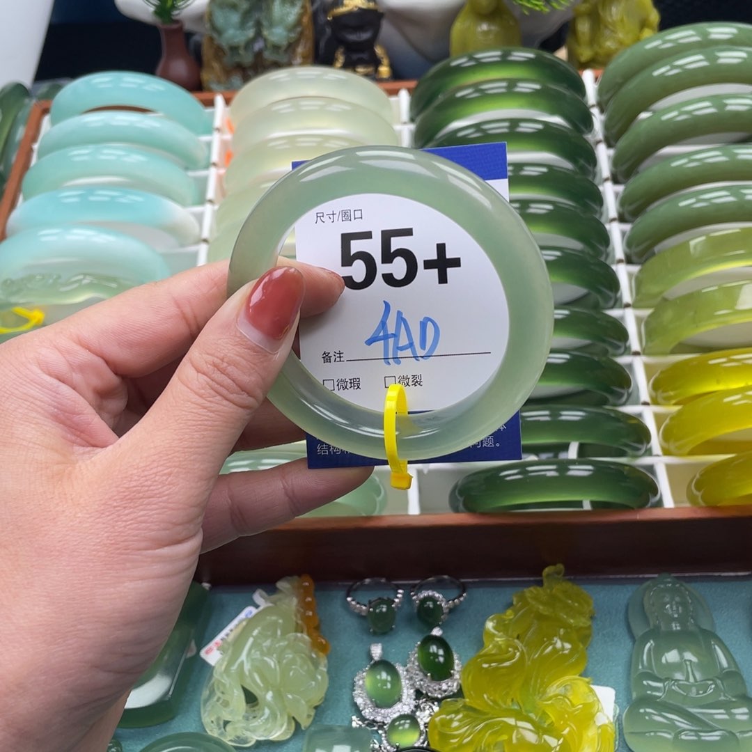 未镶嵌蛇纹石玉手镯R*