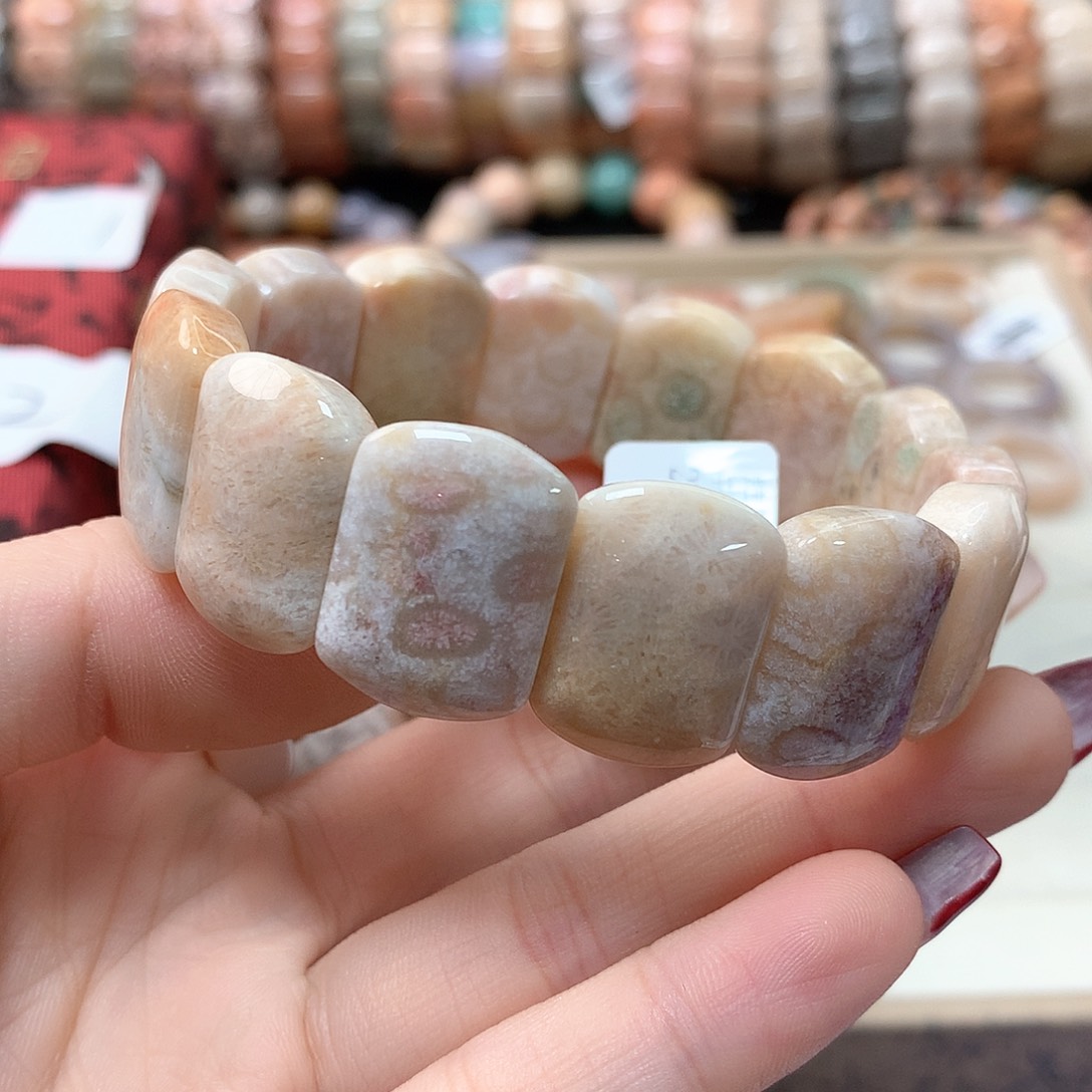 硅化珊瑚（珊瑚玉）手链未镶嵌柠**•837