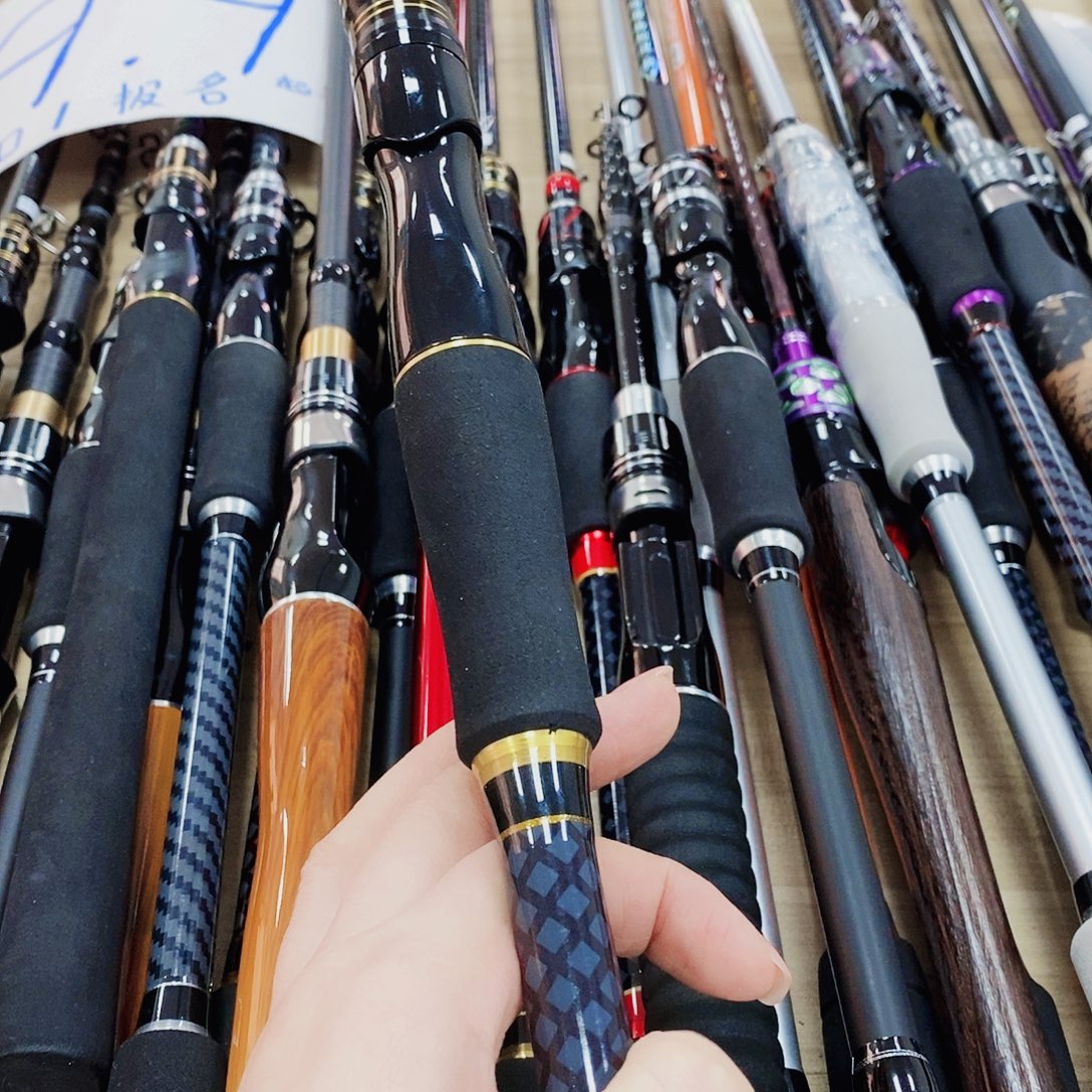 黑金色直柄路亚竿2.4