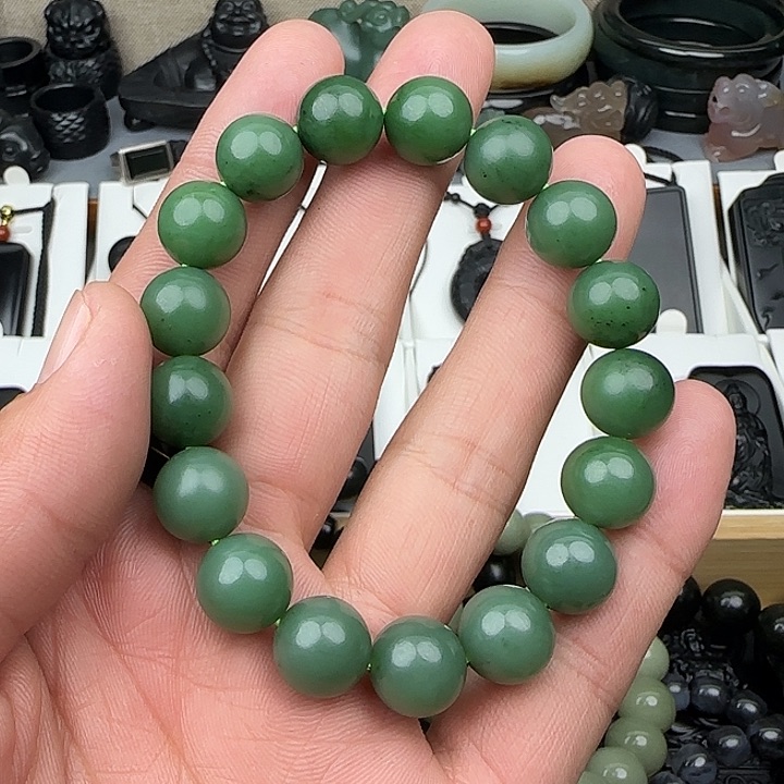 和田玉（碧玉）颈饰未镶嵌卡12