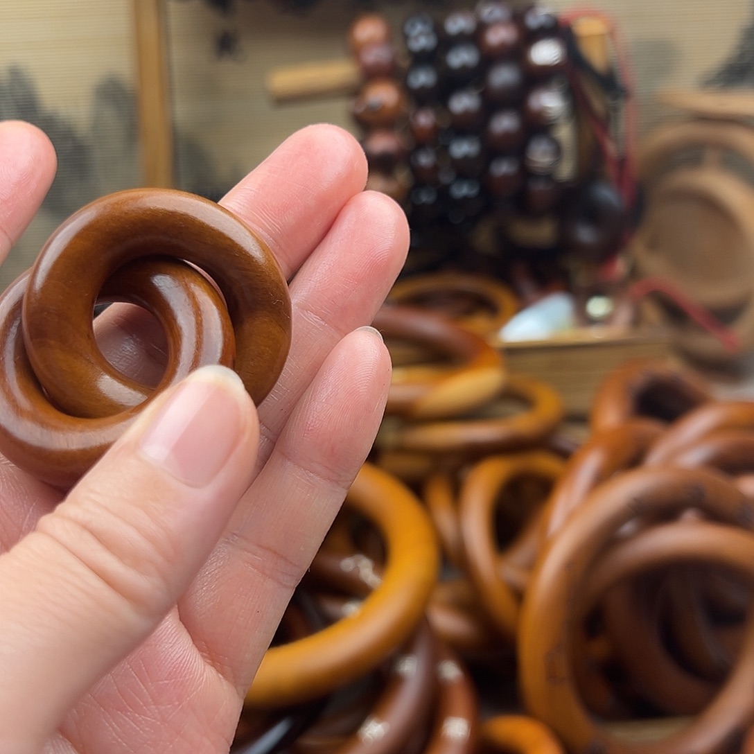 千***渂2.0内径枣木血料乾坤圈不退不换