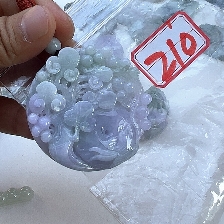 翡翠颈饰未镶嵌天然缅甸翡翠吊坠