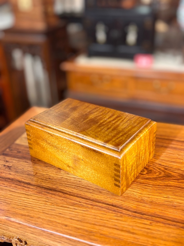 金丝楠木抽拉盒（花纹不一 随机发货）108.88888