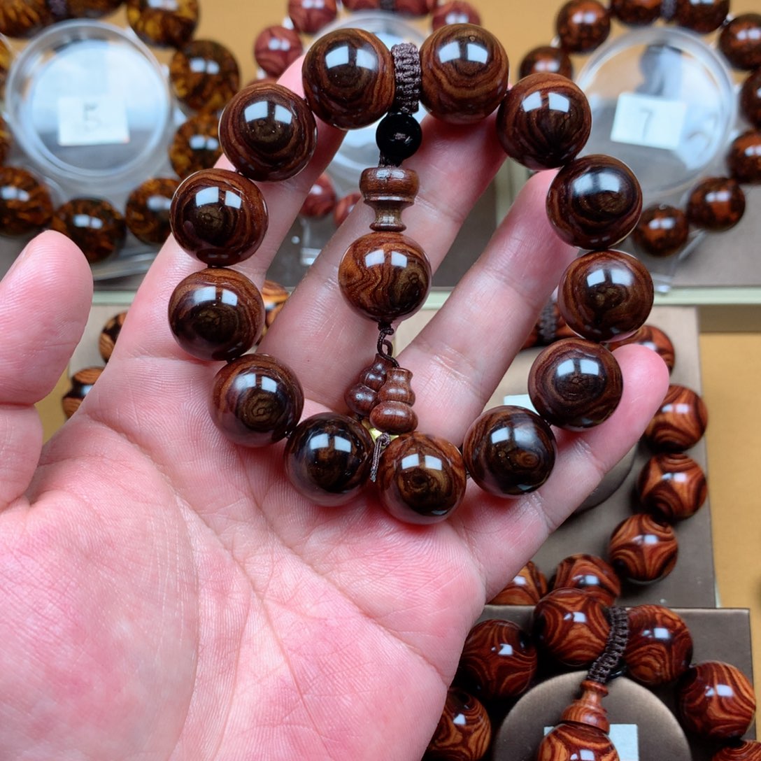 黄花梨/降香黄檀1.8双面天眼