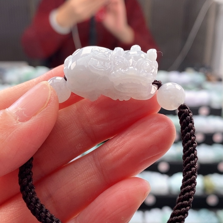 【闪购商品】翡翠颈饰未镶嵌孙****线