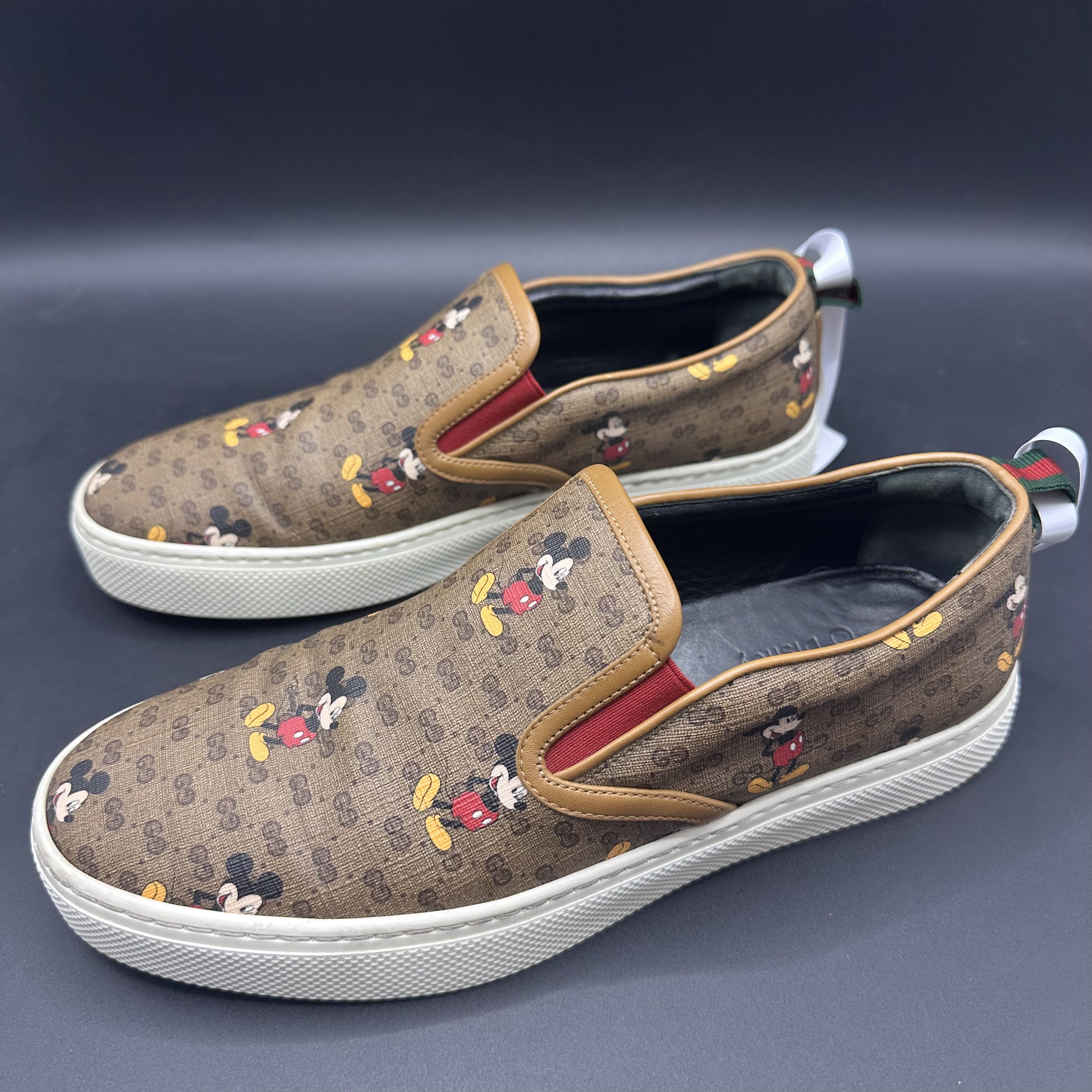 95新 GUCCI/古驰 男士时尚休闲米奇老花一脚蹬41码 lb035