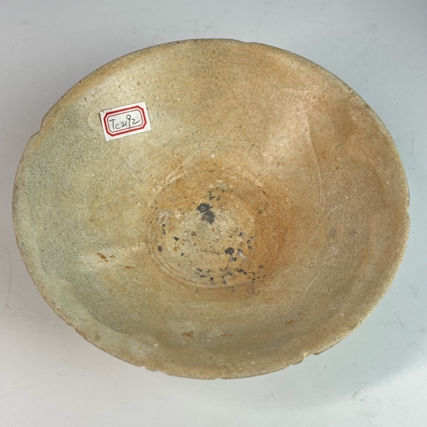 TC 02192 明代 白釉碗