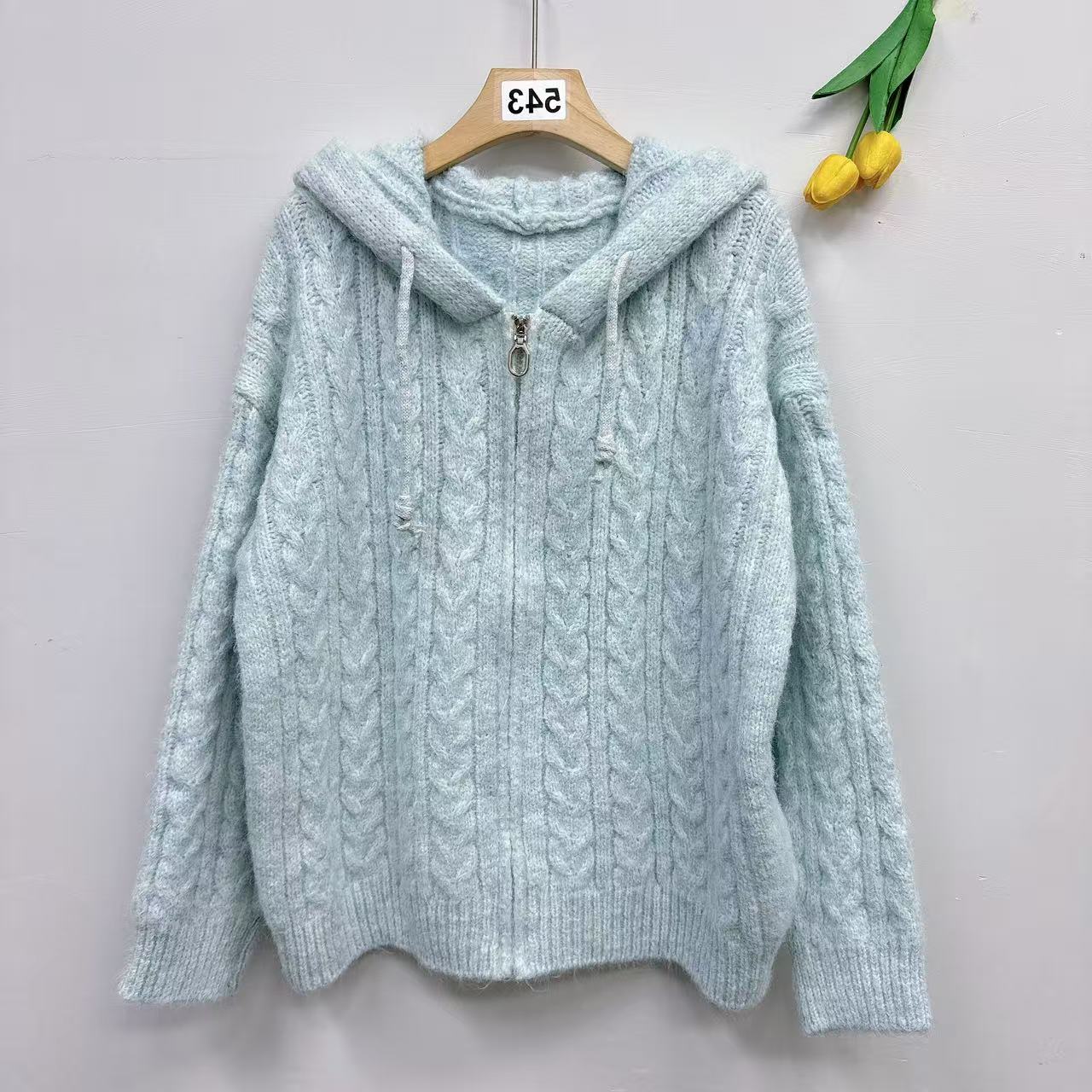 加厚麻花工艺显白连帽毛衣外套女韩版秋冬新款宽松百搭拉链开衫