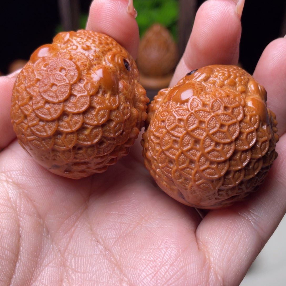 吊坠橄榄核山**阳金币金蟾手球3.67