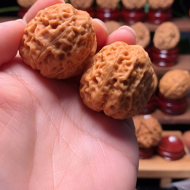 桃核吊坠铁南疆42尺寸